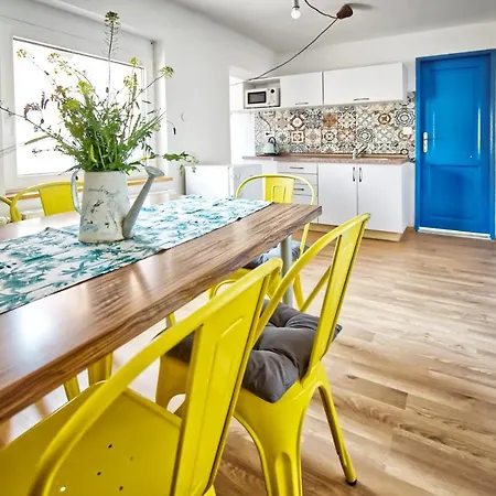 Vila Ochutnej Palavu - Apartman Riesling ヴィラ *